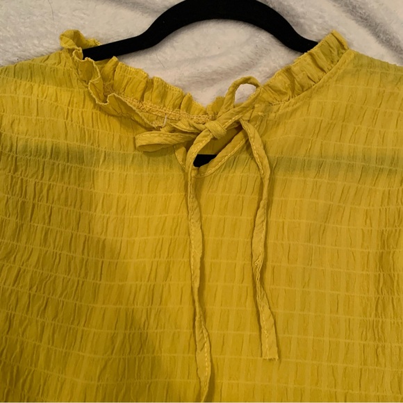 👗 Yellow Lightweight Babydoll Dress - Picture 4 of 4
